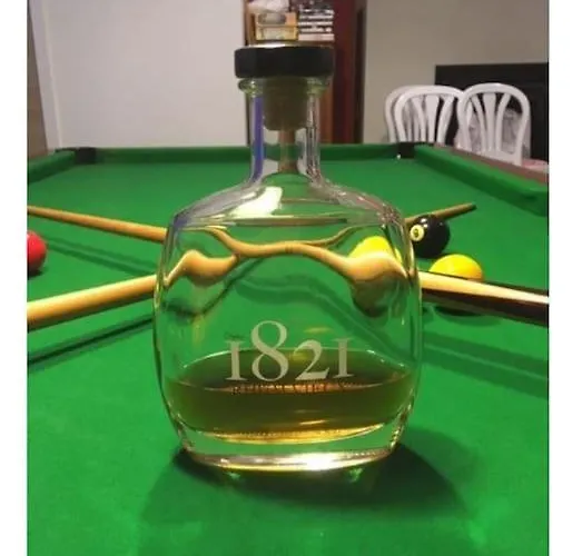 D'hote Dans Avec Piscine Отель типа 